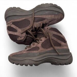 Adidas Yeezy Desert Boot Oil 6.5 M / 8 W
